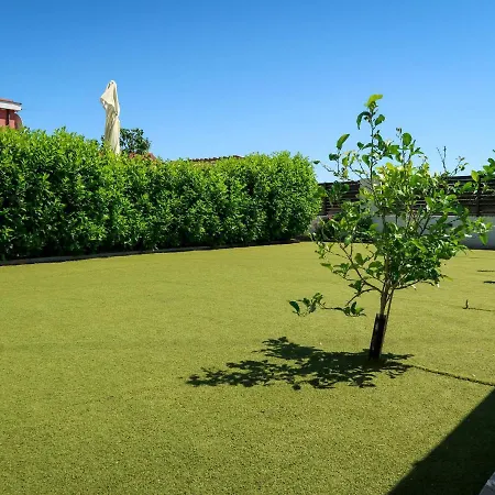 Queen Ahn By Interhome Kaštela