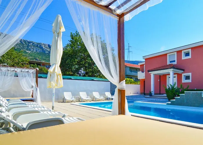 Дом отдыха Queen Ahn With Heated Pool By Interhome *